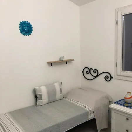 Vista Mare Con Piscina A - Baia Sant'anna Дом отдыха