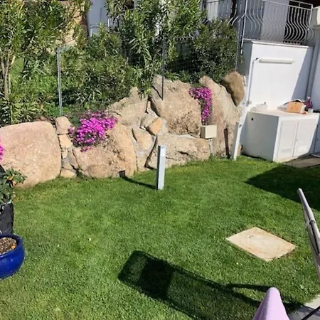 Vista Mare Con Piscina A - Baia Sant'anna Дом отдыха Будони