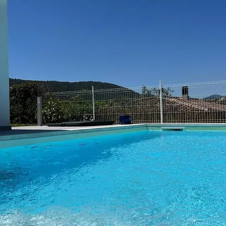 Дом отдыха Vista Mare Con Piscina A - Baia Sant'anna Будони