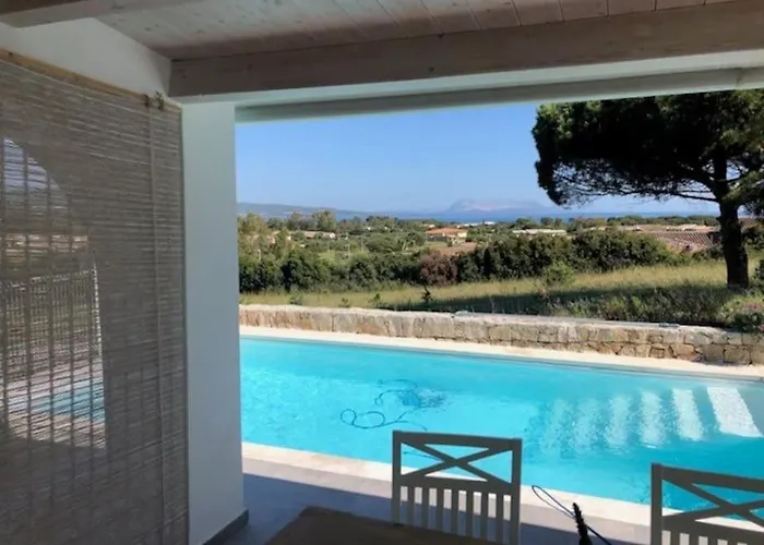 Vista Mare Con Piscina A - Baia Sant'anna Vakantiehuis Budoni